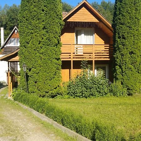 Pid Skeleyu Hotel Lazeshchyna Exterior photo